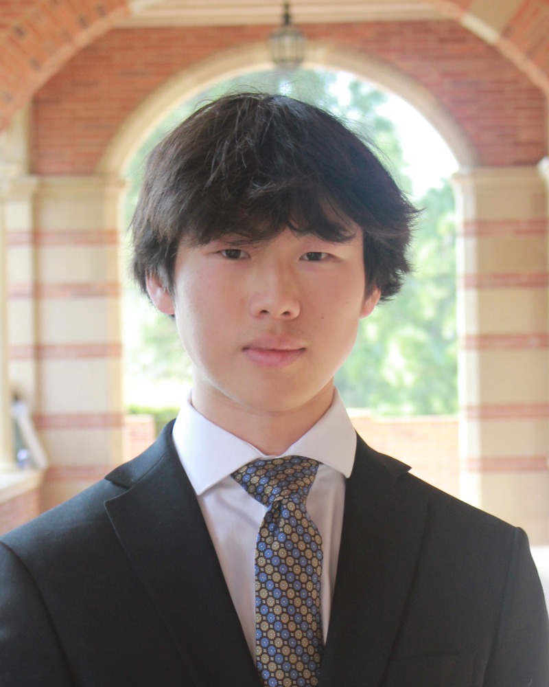 Headshot — Kevin Yang